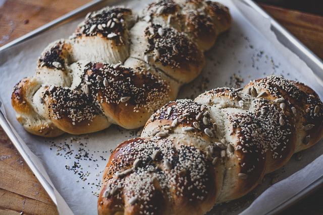 Understanding Challah Bread and Its Freezing Potential